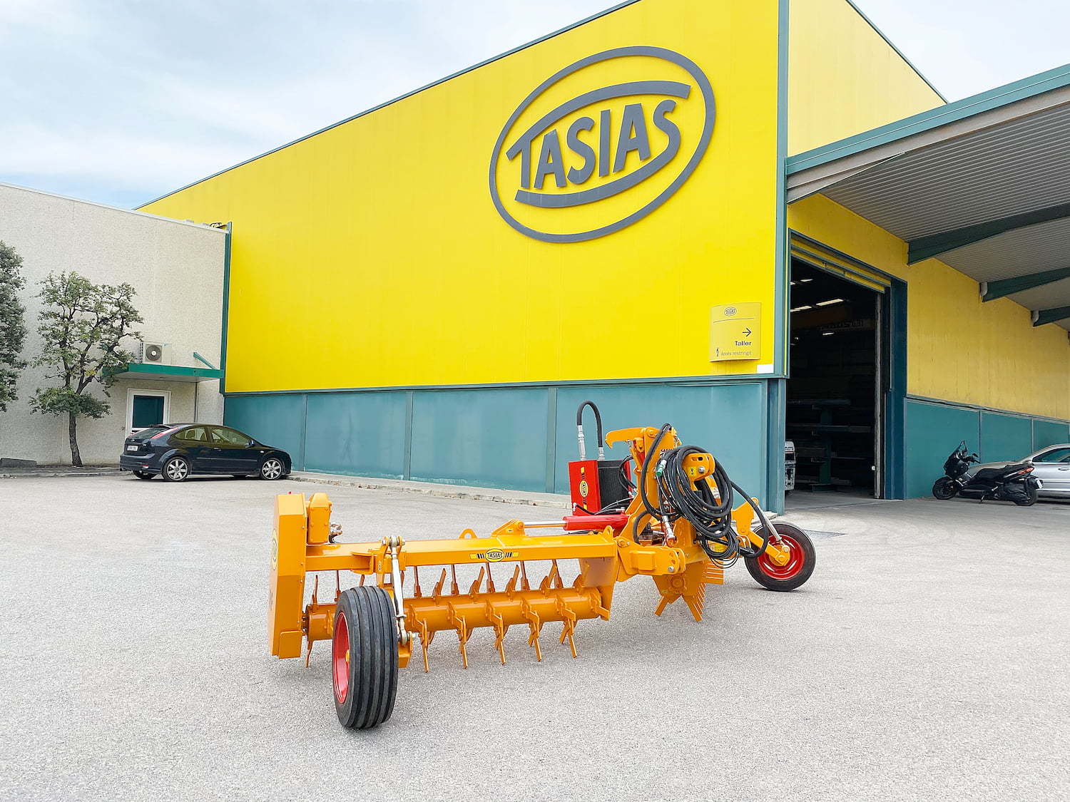 El nuevo Rastrillo Hilerador de Piedras RF de Tasias. #InnovaciónAgrícola