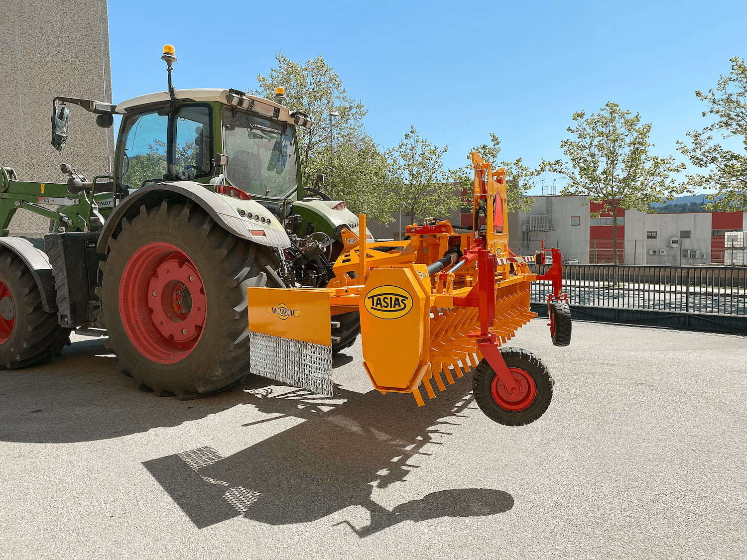 Rastrillo hilerador de piedras RP 5