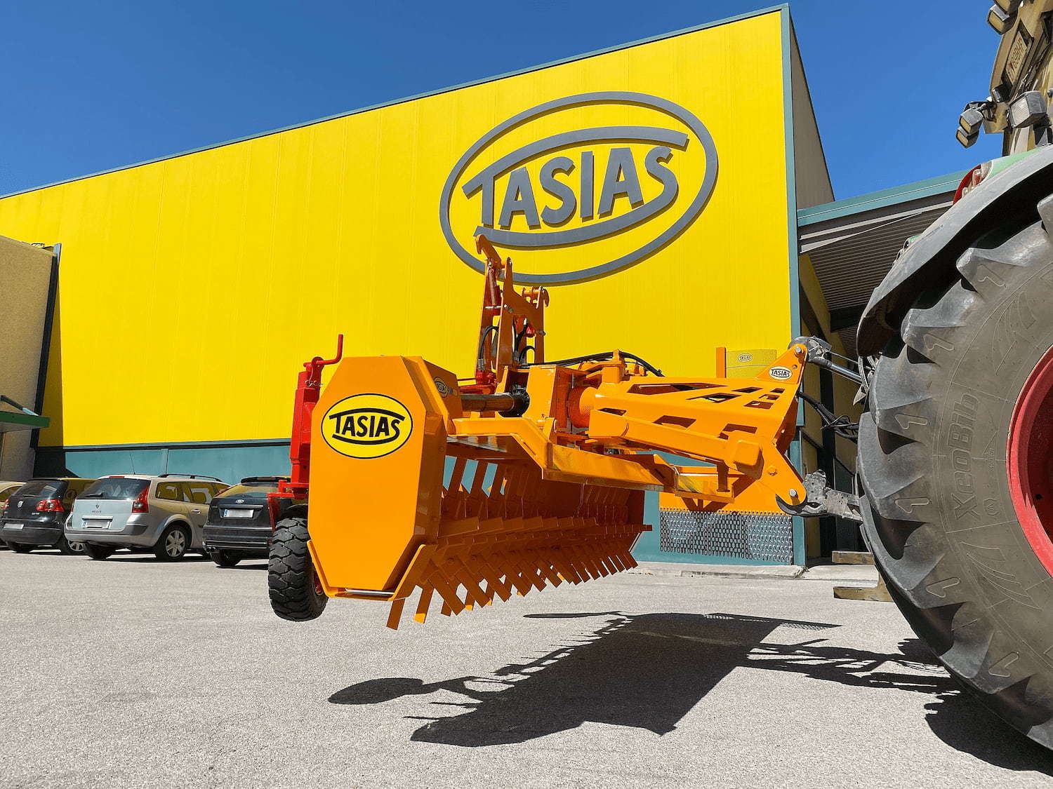 Rastrillo hilerador de piedras RP 8