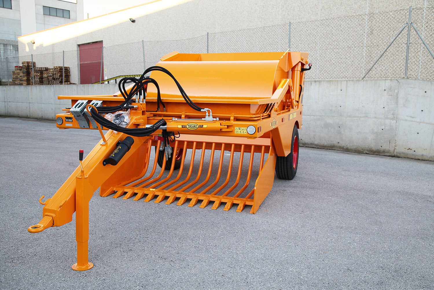 Камнеуборочная машина TS 10