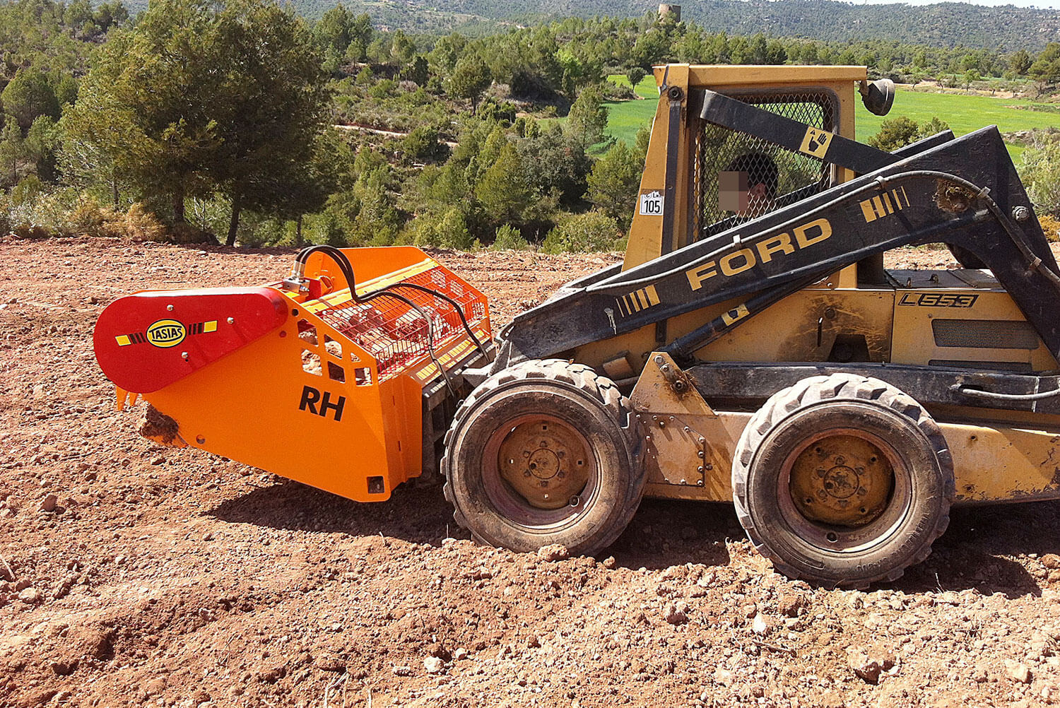 Recogedor de piedras hidráulico RH 13