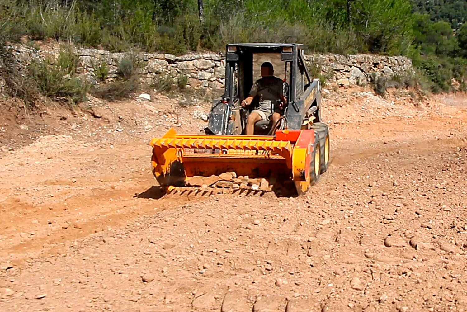 Recogedor de piedras hidráulico RH 5